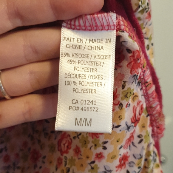 🦋 3 for $20 》Twik long sleeved shirt - Picture 3 of 5